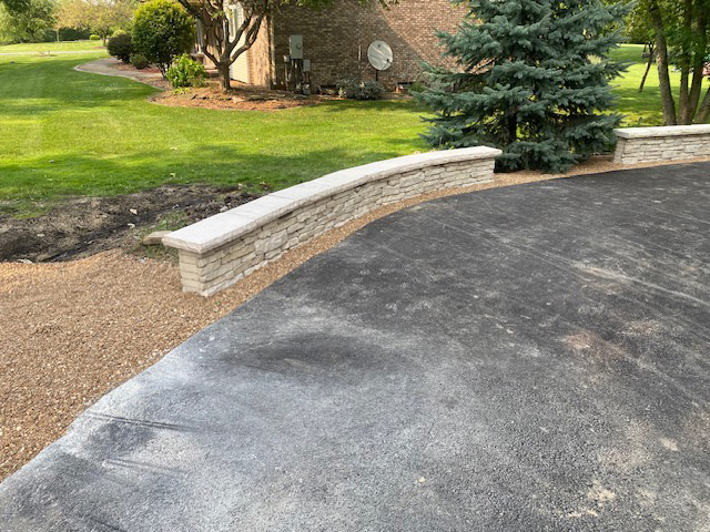 Lawn Maintenance Services Lawn Maintenance Services