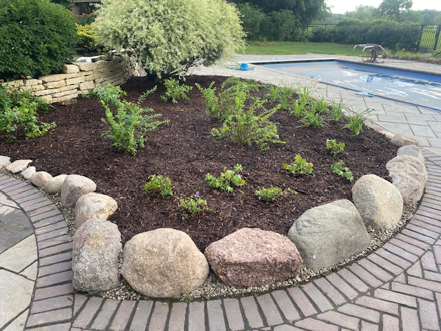 pool-area-boulders